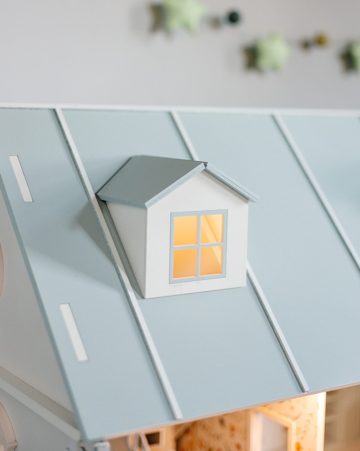 House of London – 4-Storey London Dollhouse