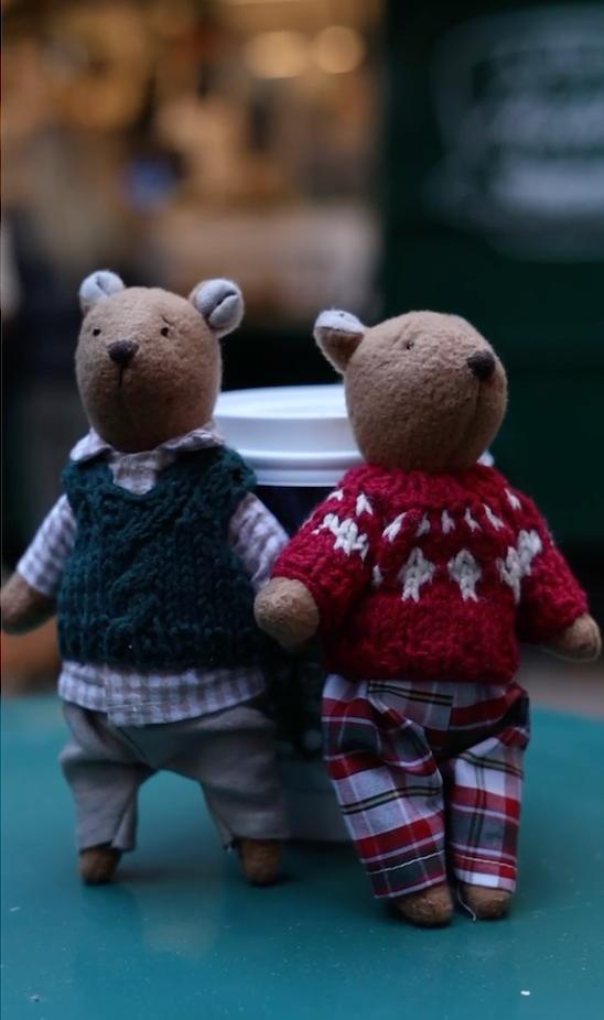 The Thompsons, a New York bear family