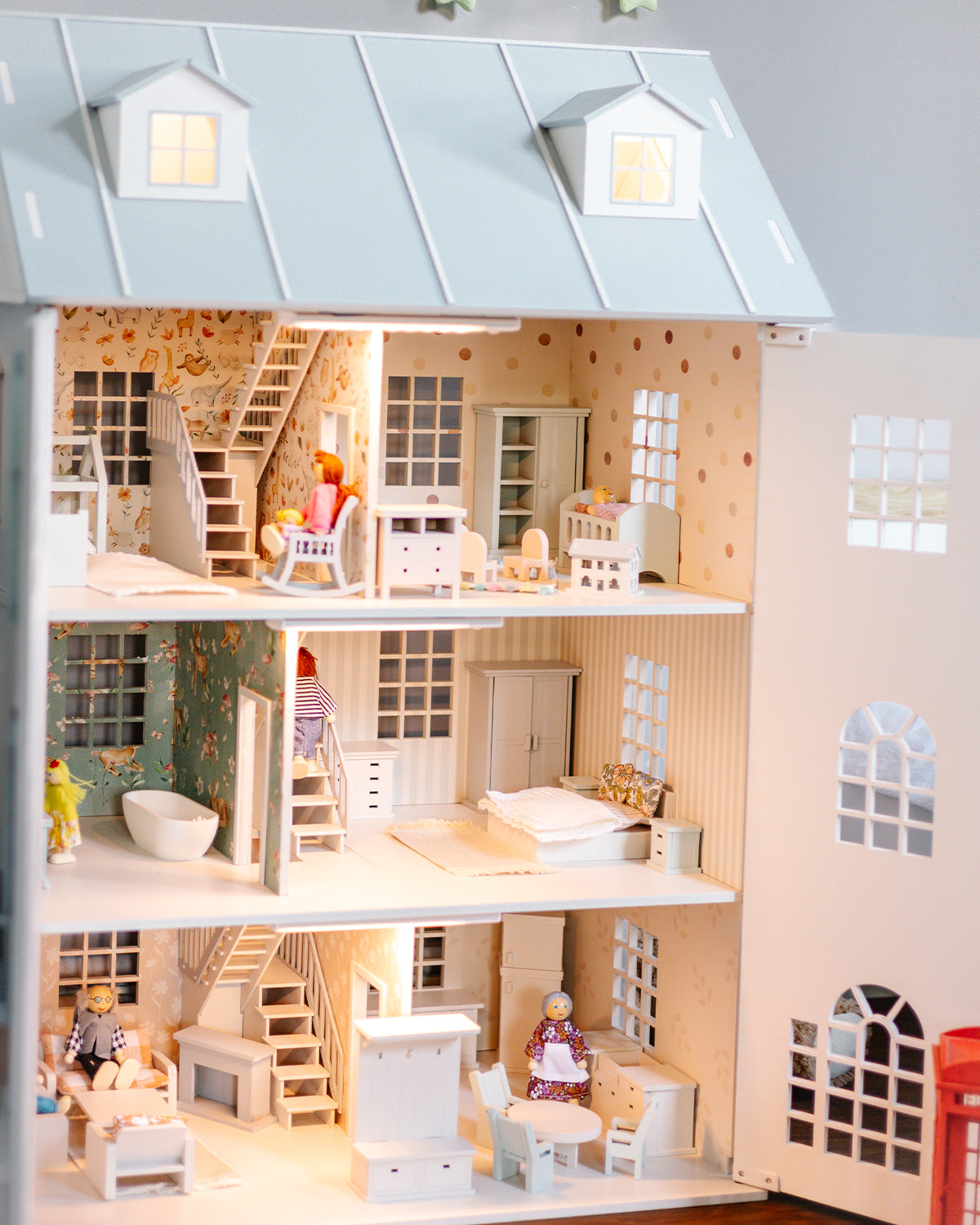 House of London – 4-Storey London Dollhouse