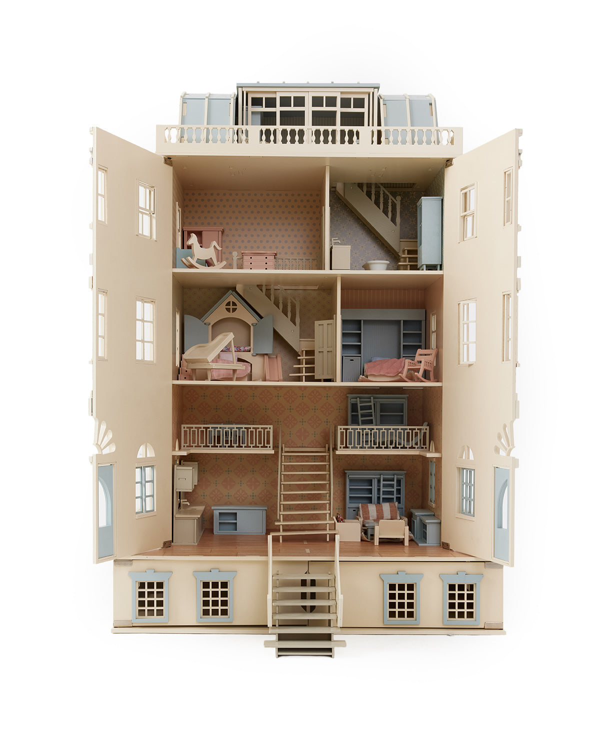 House of New York - Giant Dollhouse