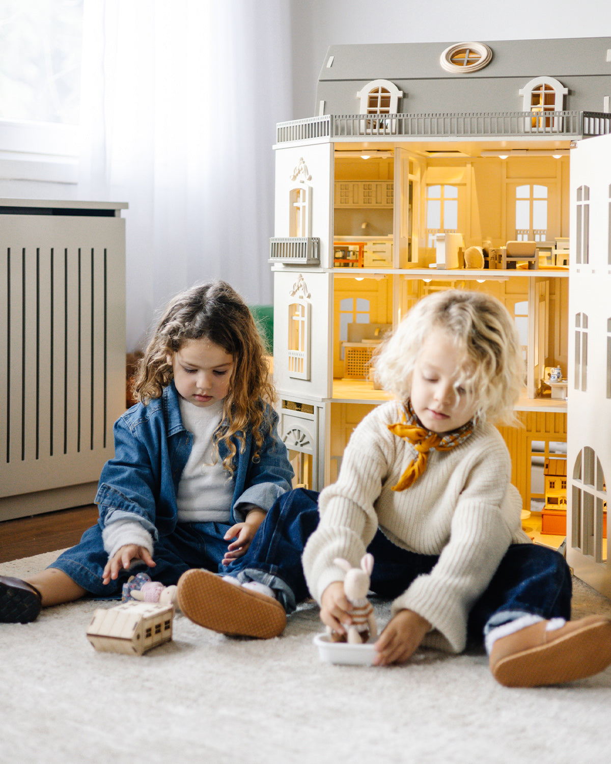 House of Paris Luxury Dollhouse – A Tale of Parisian Magic