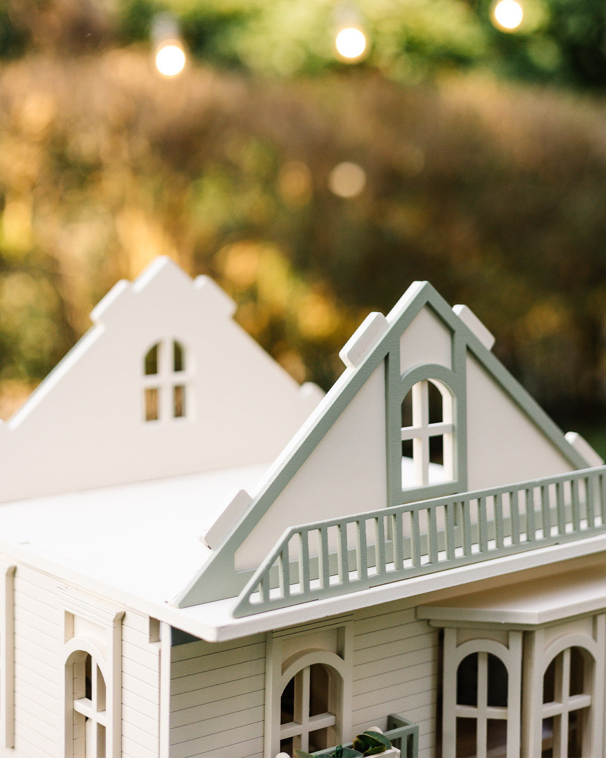House of San Francisco – Luxury Wooden Dollhouse for Timeless Play