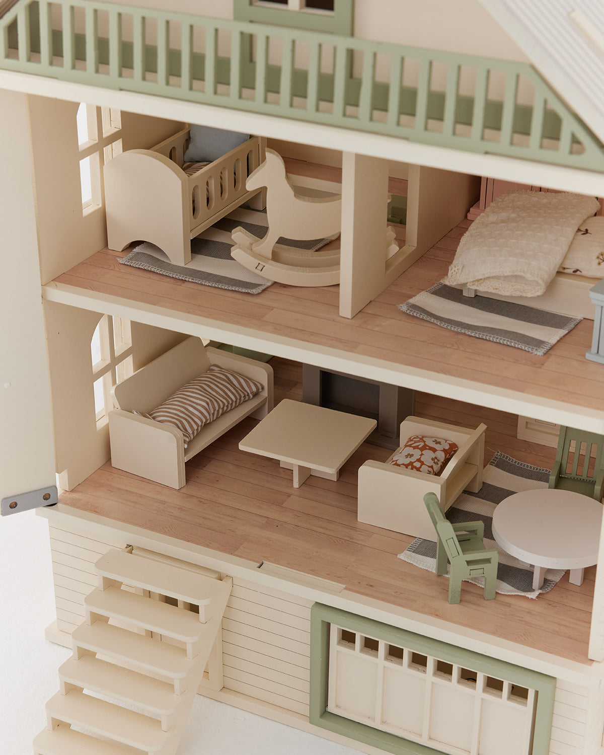 House of San Francisco – Luxury Wooden Dollhouse for Timeless Play
