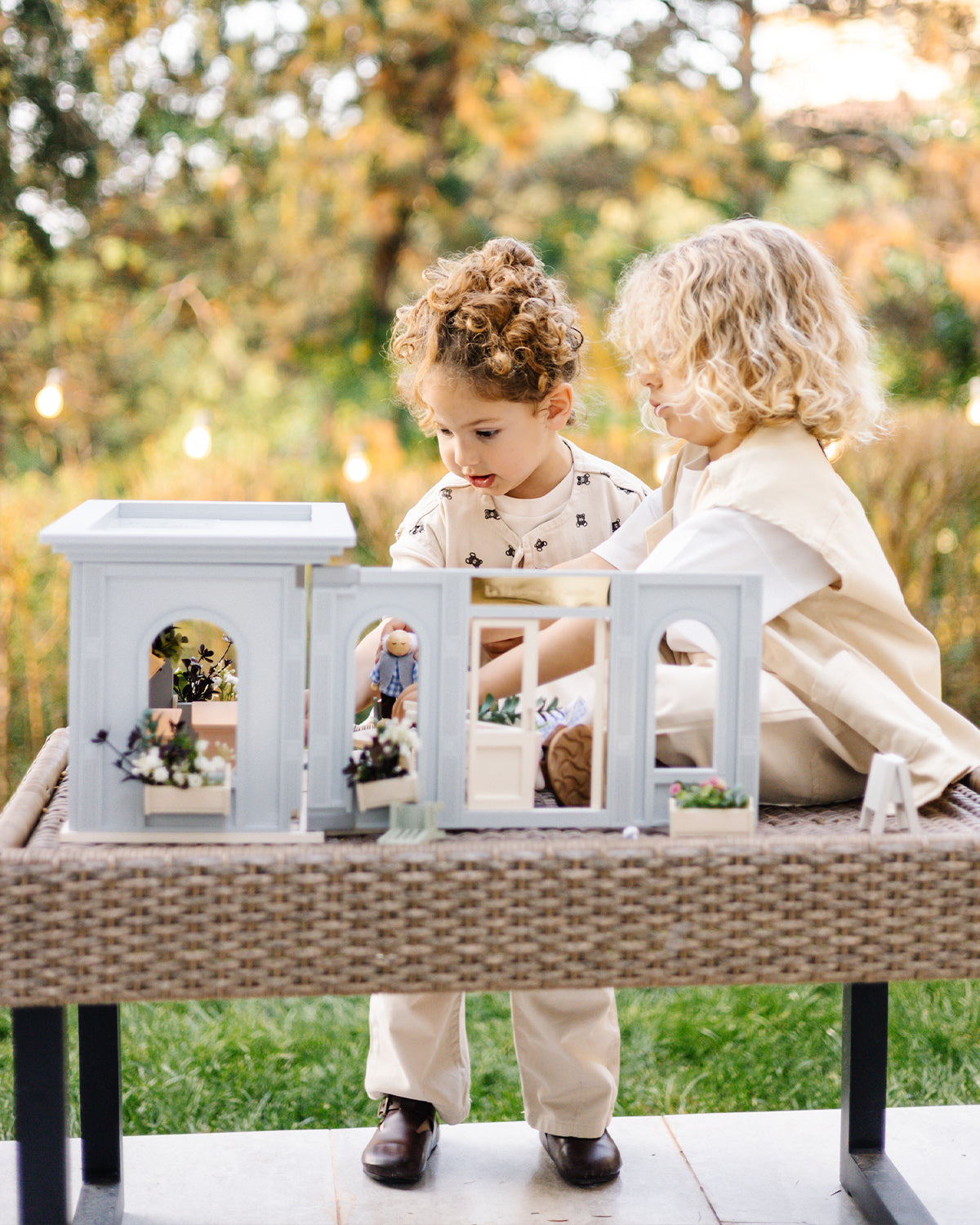 La Fleuriste de Camille – Wooden Miniature Flower Shop by Little Forest Animals