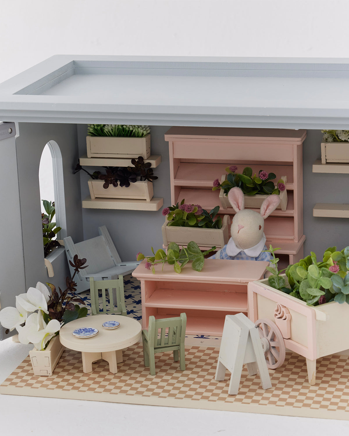 La Fleuriste de Camille – Wooden Miniature Flower Shop by Little Forest Animals