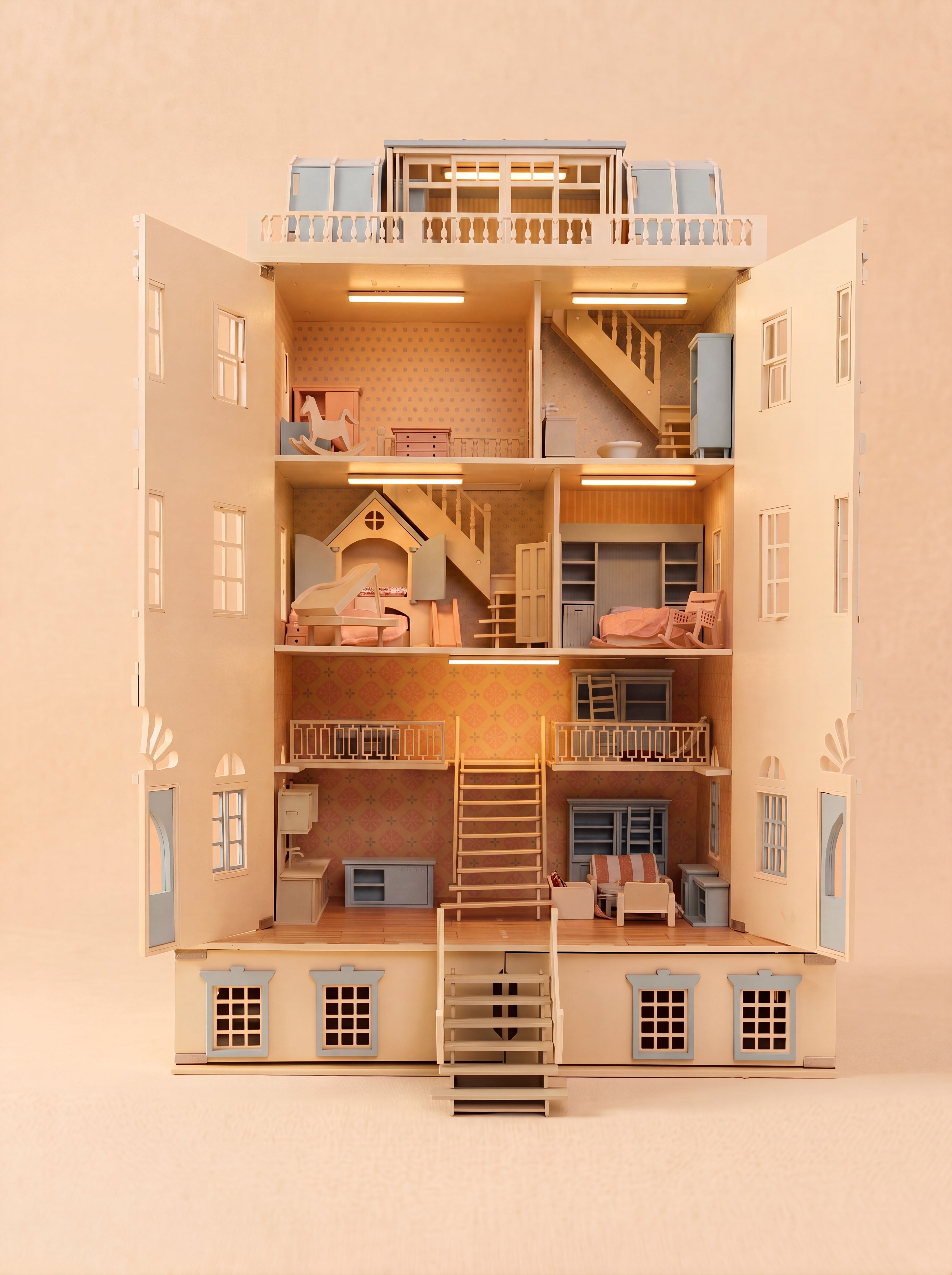 House of New York - Giant Dollhouse
