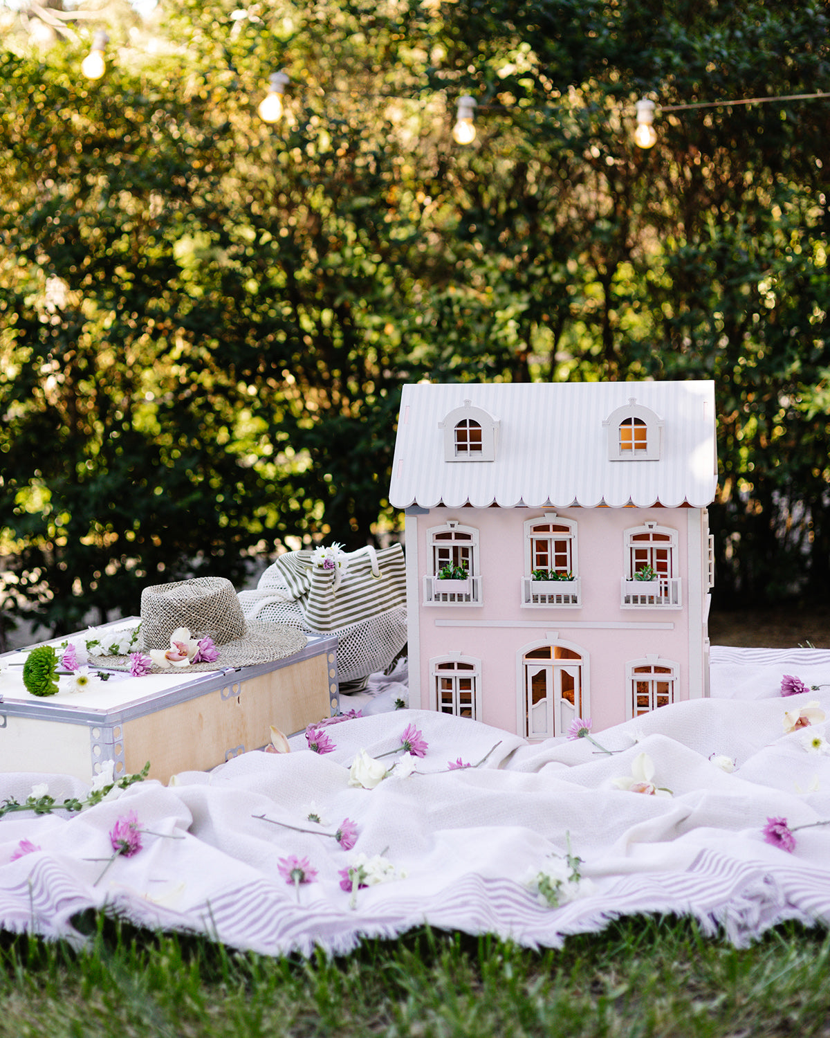 House of Nice – French Riviera Dollhouse