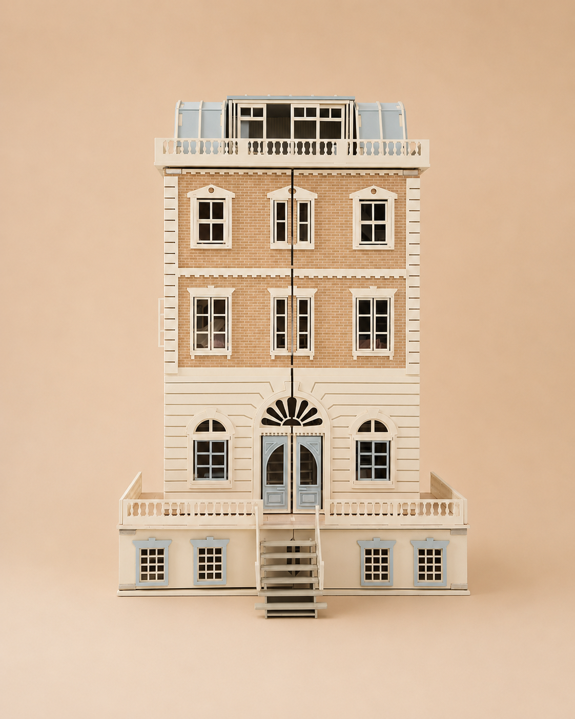 House of New York - Giant Dollhouse