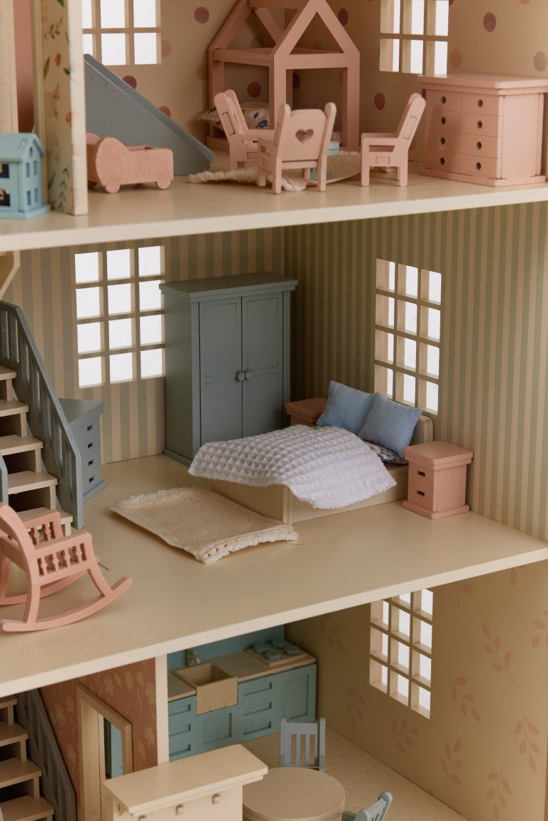 House of London – 4-Storey London Dollhouse
