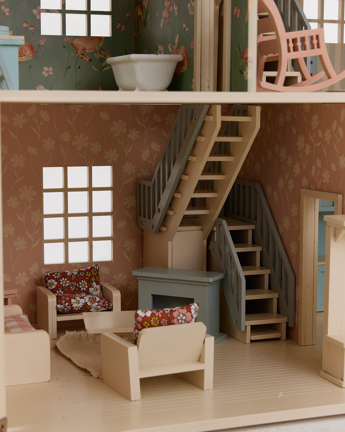 House of London – 4-Storey London Dollhouse