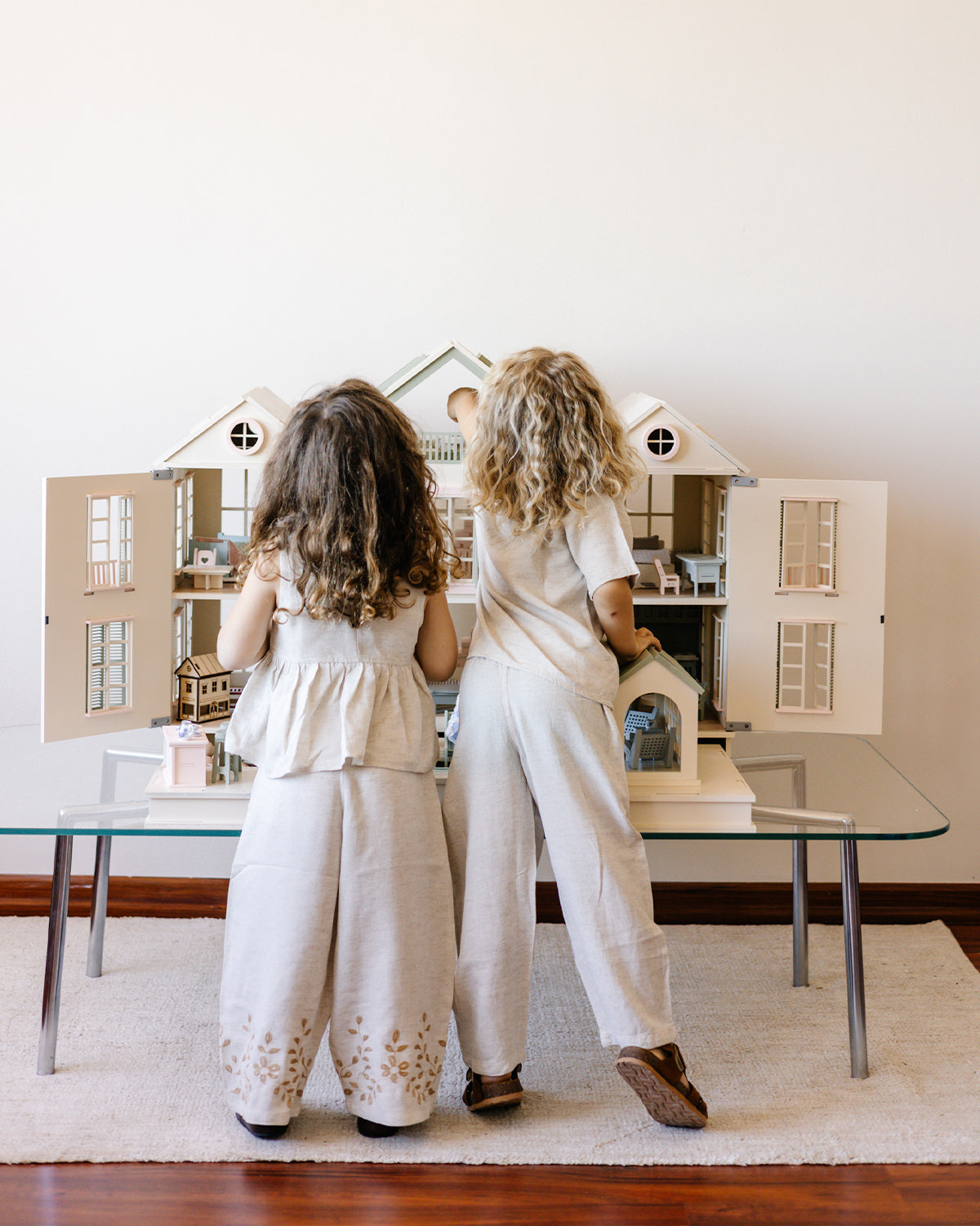 House of Palm Beach Dollhouse