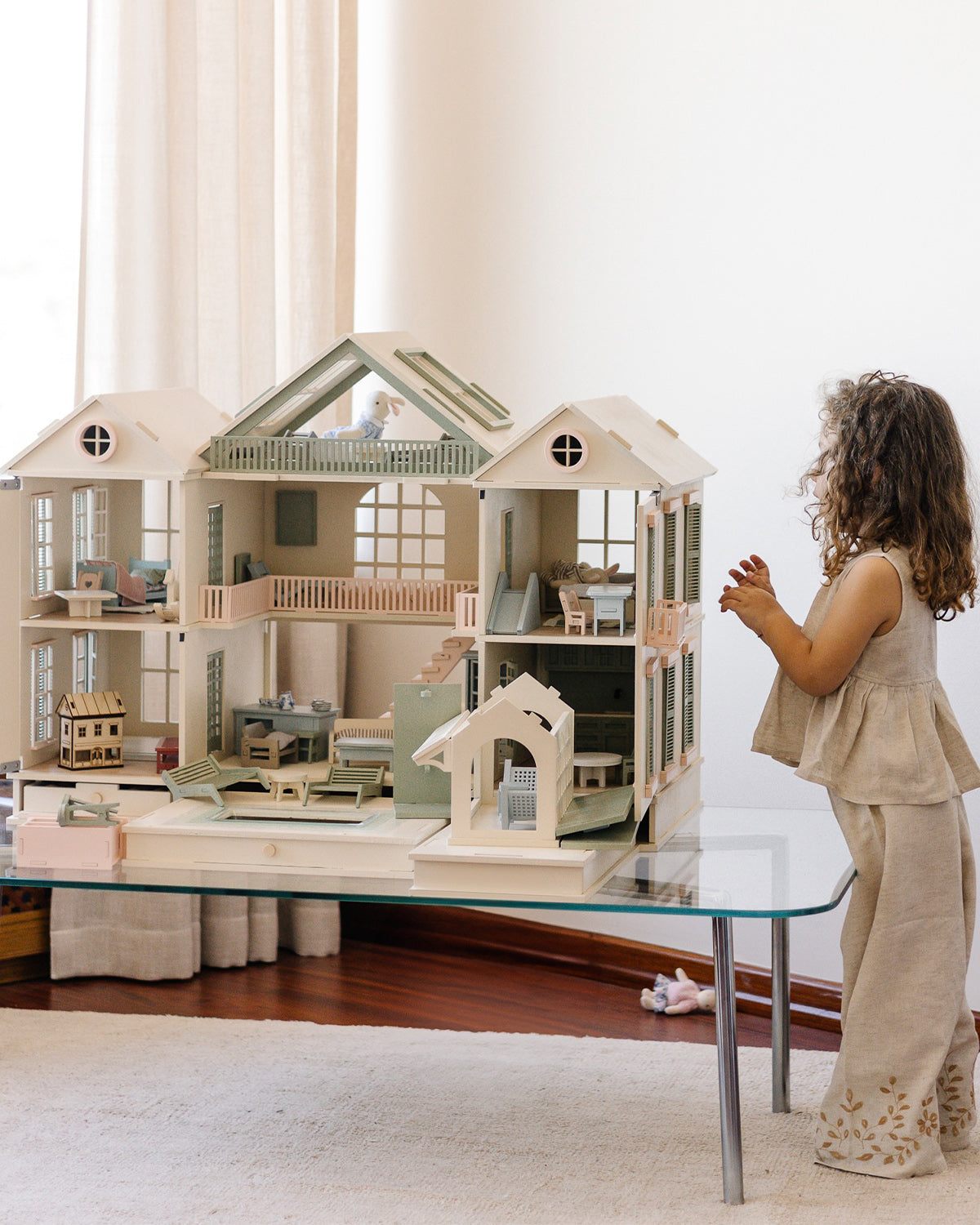House of Palm Beach Dollhouse