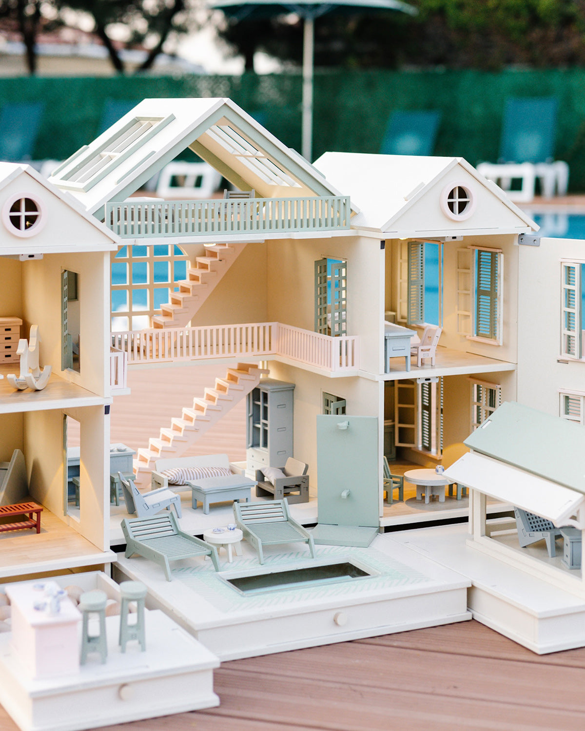 House of Palm Beach Dollhouse