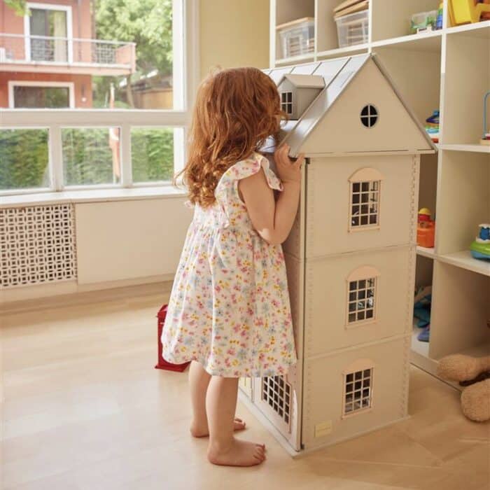 dollhouse for kids